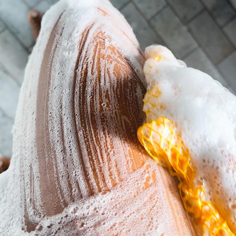 DwellWell™ Exfoli-Net — African Exfoliating Body Sponge
